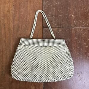 Whiting &‎ Davis Company Vintage Alumesh White Metal Mesh Purse Clutch